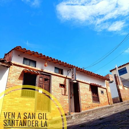 Santander Aleman Hostel Сан Хил Екстериор снимка