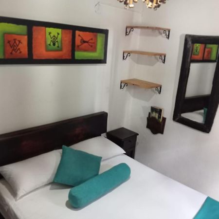 Santander Aleman Hostel Сан Хил Екстериор снимка