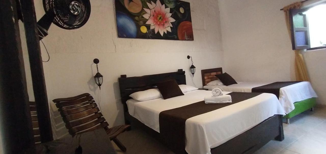 Santander Aleman Hostel Сан Хил Екстериор снимка