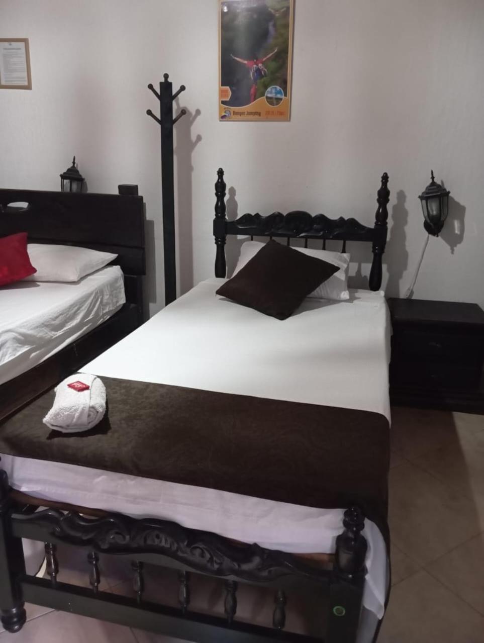 Santander Aleman Hostel Сан Хил Екстериор снимка
