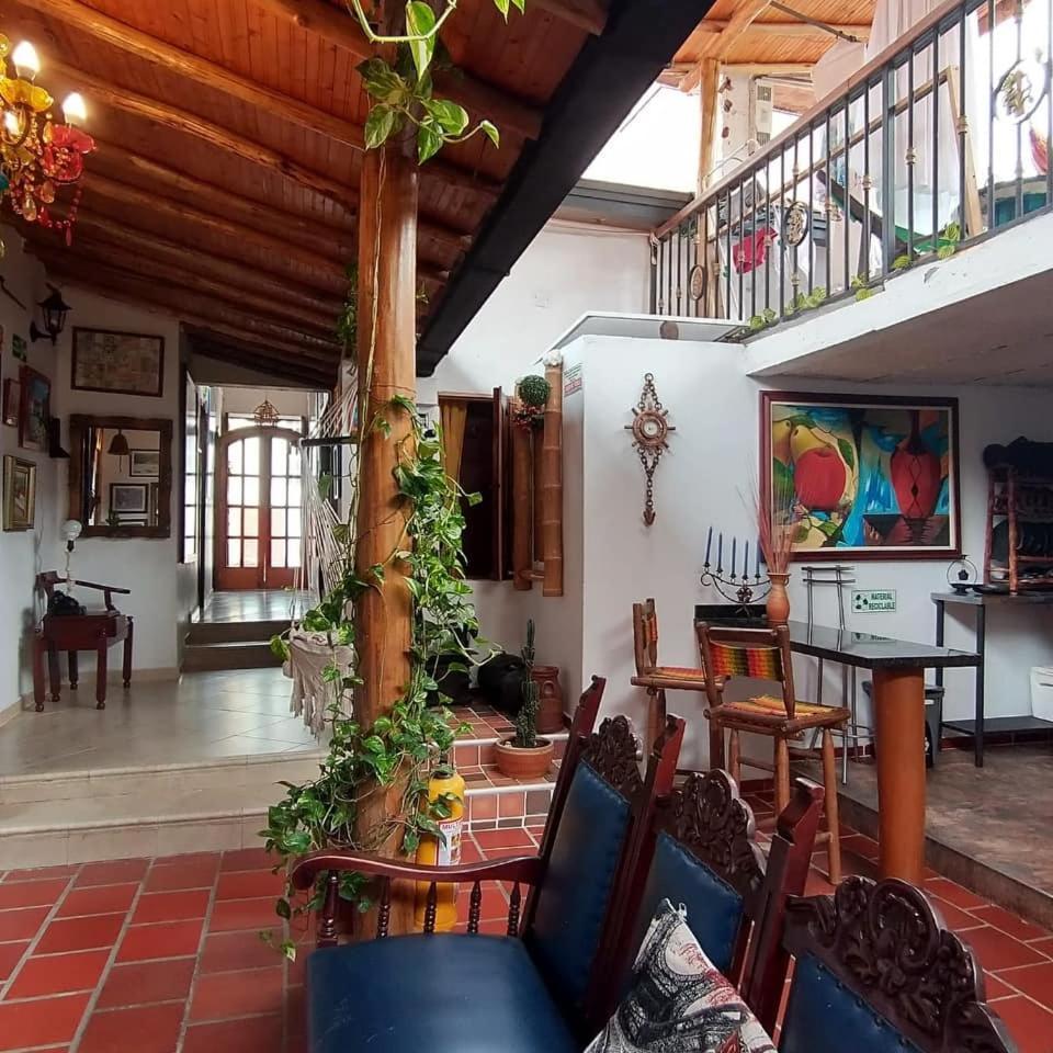 Santander Aleman Hostel Сан Хил Екстериор снимка